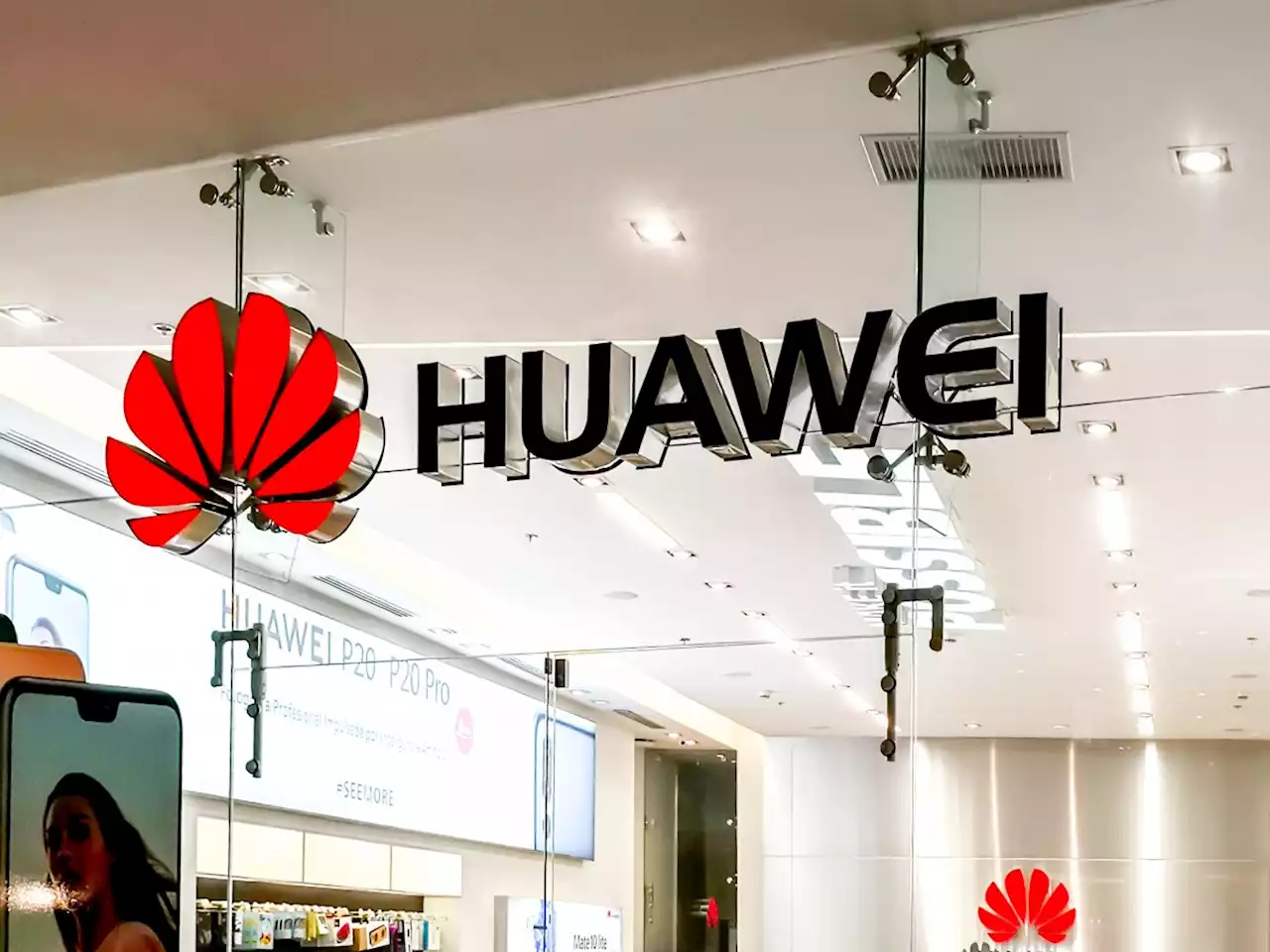 Genug Vorlaufzeit: Faeser bereitet Telekom & Co. auf mögliches Huawei-Verbot vor