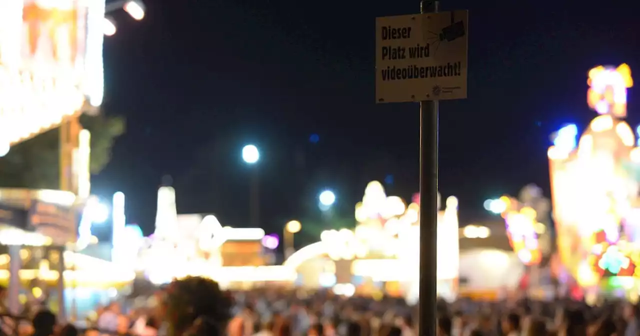 15-Jährige beim Gäubodenvolksfest in Straubing sexuell belästigt