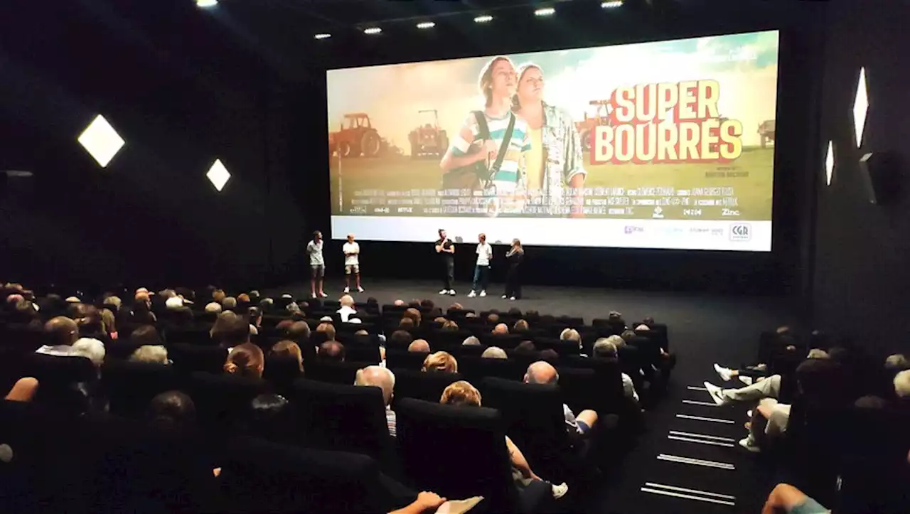 [VIDEO] L'avant-première de « Super-bourrés » fait salle comble à Agen