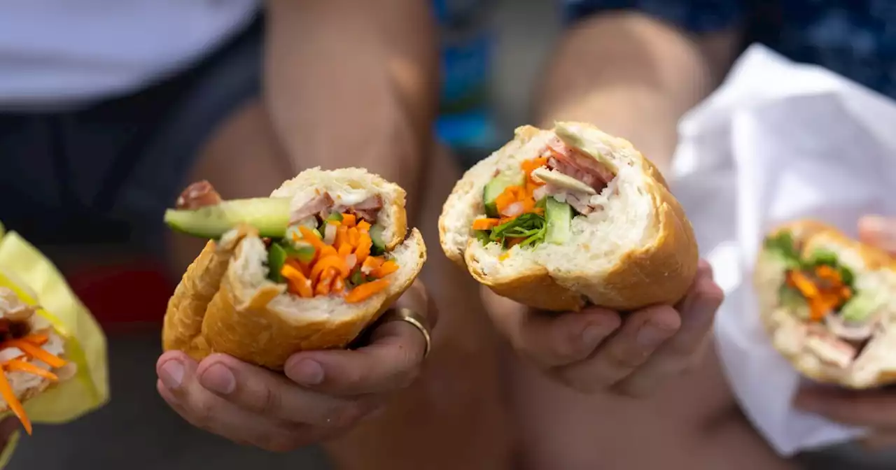 Exploring Cheap Fast Eats In Chinatown (And Other Headlines)