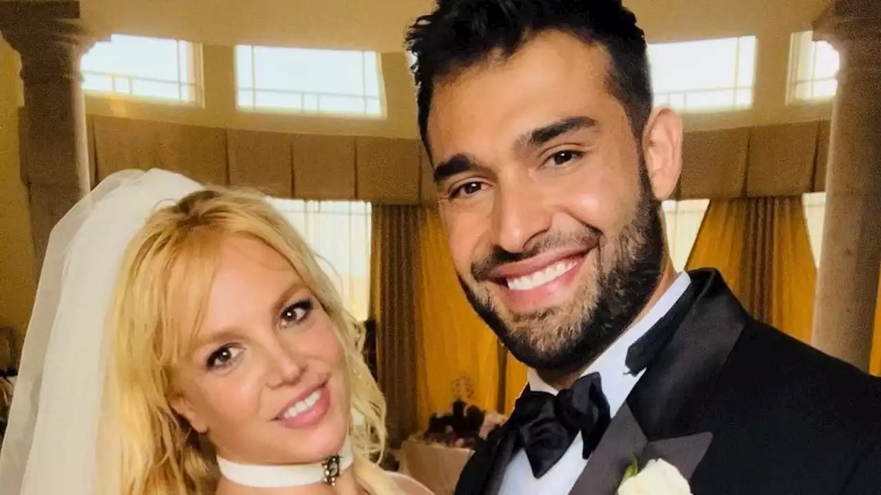 Britney Spears Digugat Cerai Sam Asghari, Sang Suami Minta Nafkah dan Negosiasi Pembagian Properti