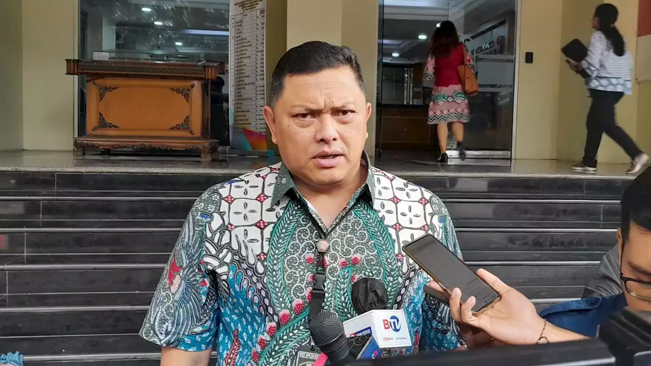 Polda Metro: Sindikat Jual-Beli Senpi Ilegal Catut Identitas Anggota TNI AD dan Kemenhan