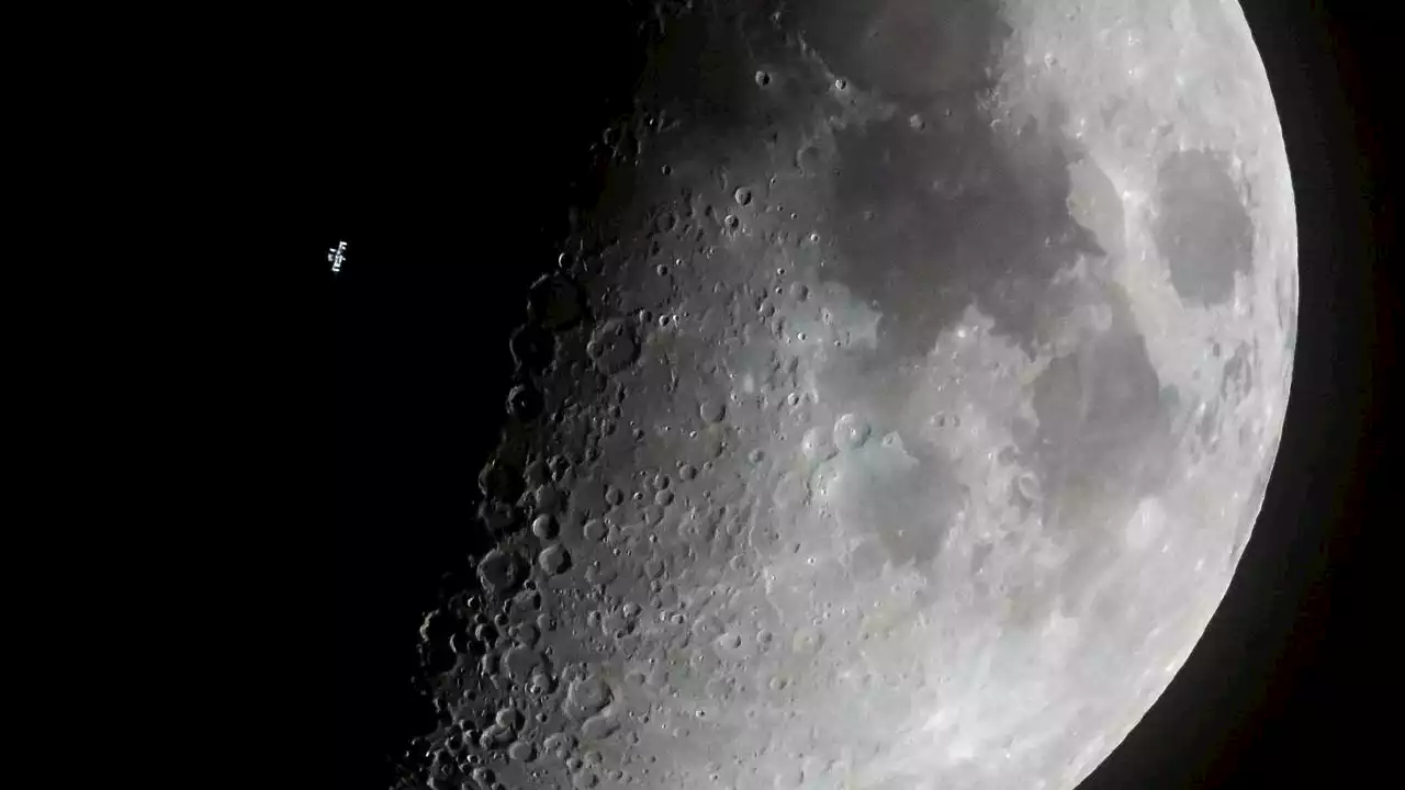 VIDEO. La Luna vuelve a estar de moda: en busca de agua y de un salto hacia otros planetas