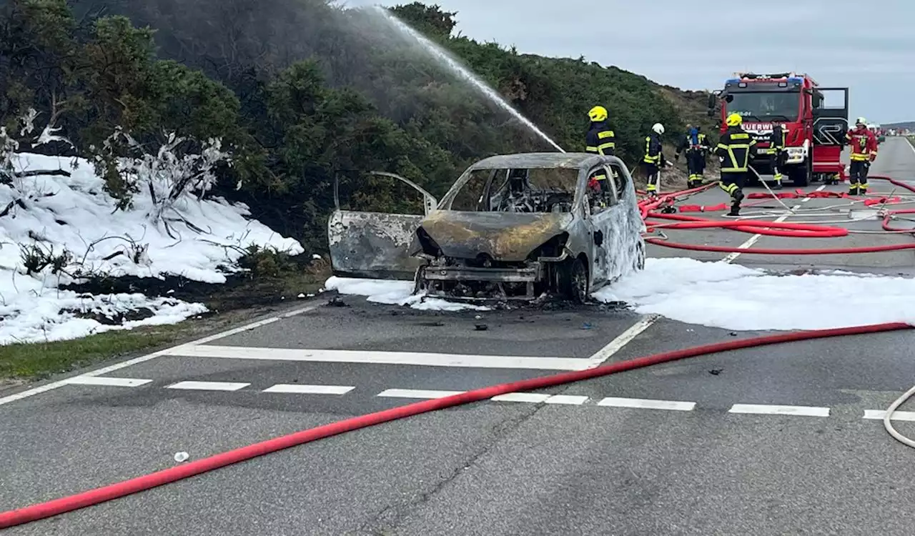 Feuer auf Sylt: Auto setzt Dünen in Brand