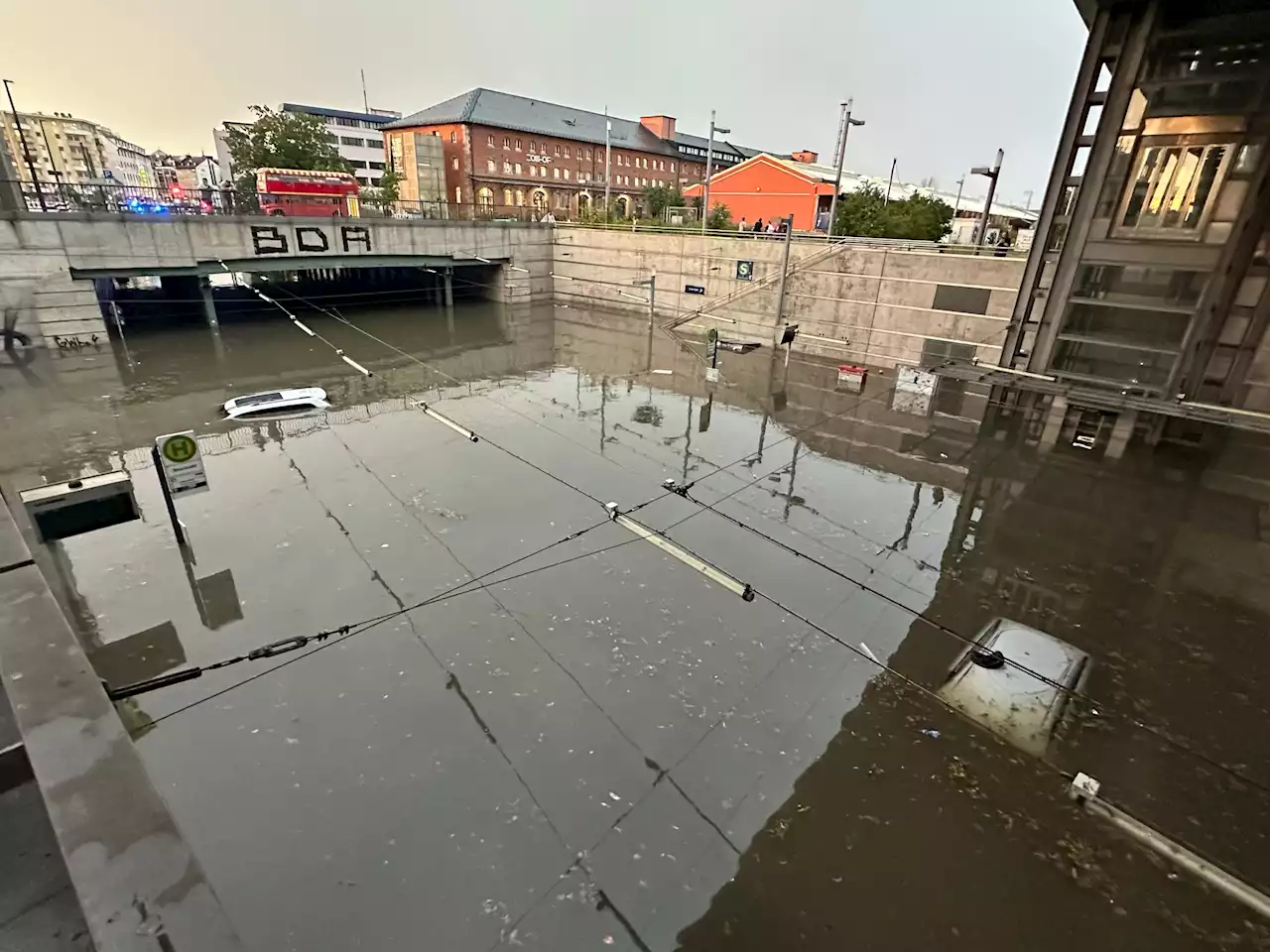 Gewitter über Franken: Hunderte Notrufe und Verletzte