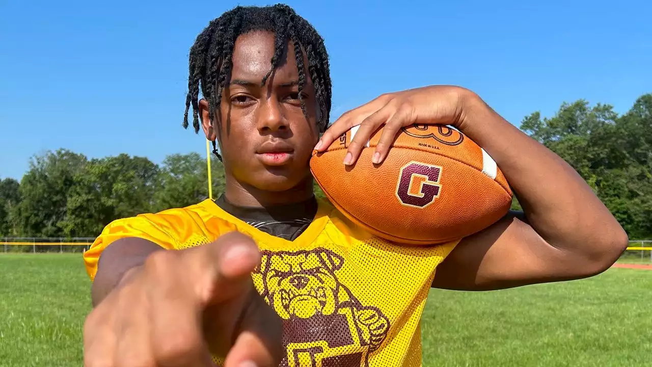 Meet N.J’s latest freshman football phenom, whose mailbox is bulging with offers