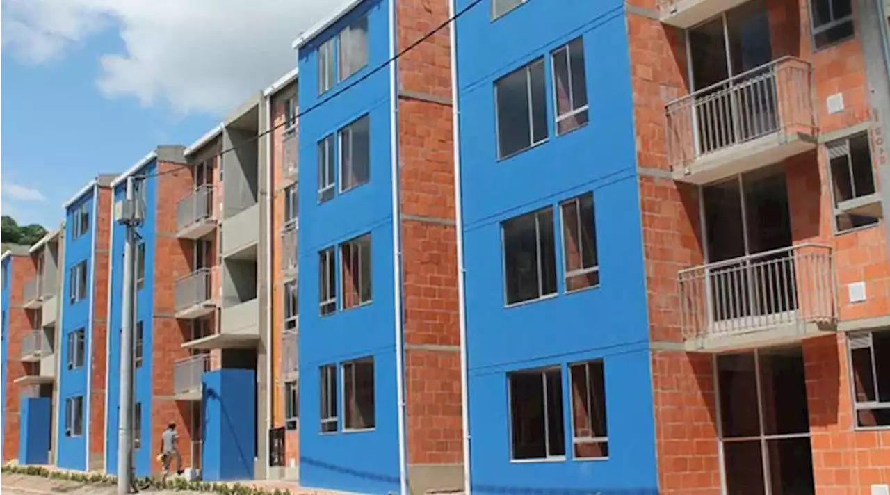 ¿Quién era la joven que cayó de un edificio tras el fuerte temblor en Bogotá?