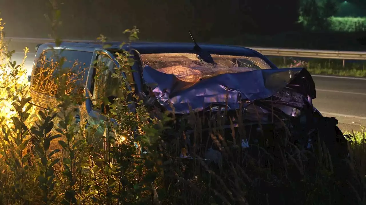 112-nieuws: ongeluk op A50 • fietser gewond na zware crash