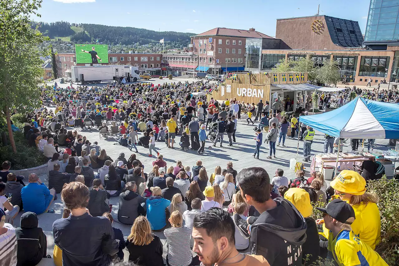 Efter Säpos besked om hotnivå – matchvisning på torget sker som planerat