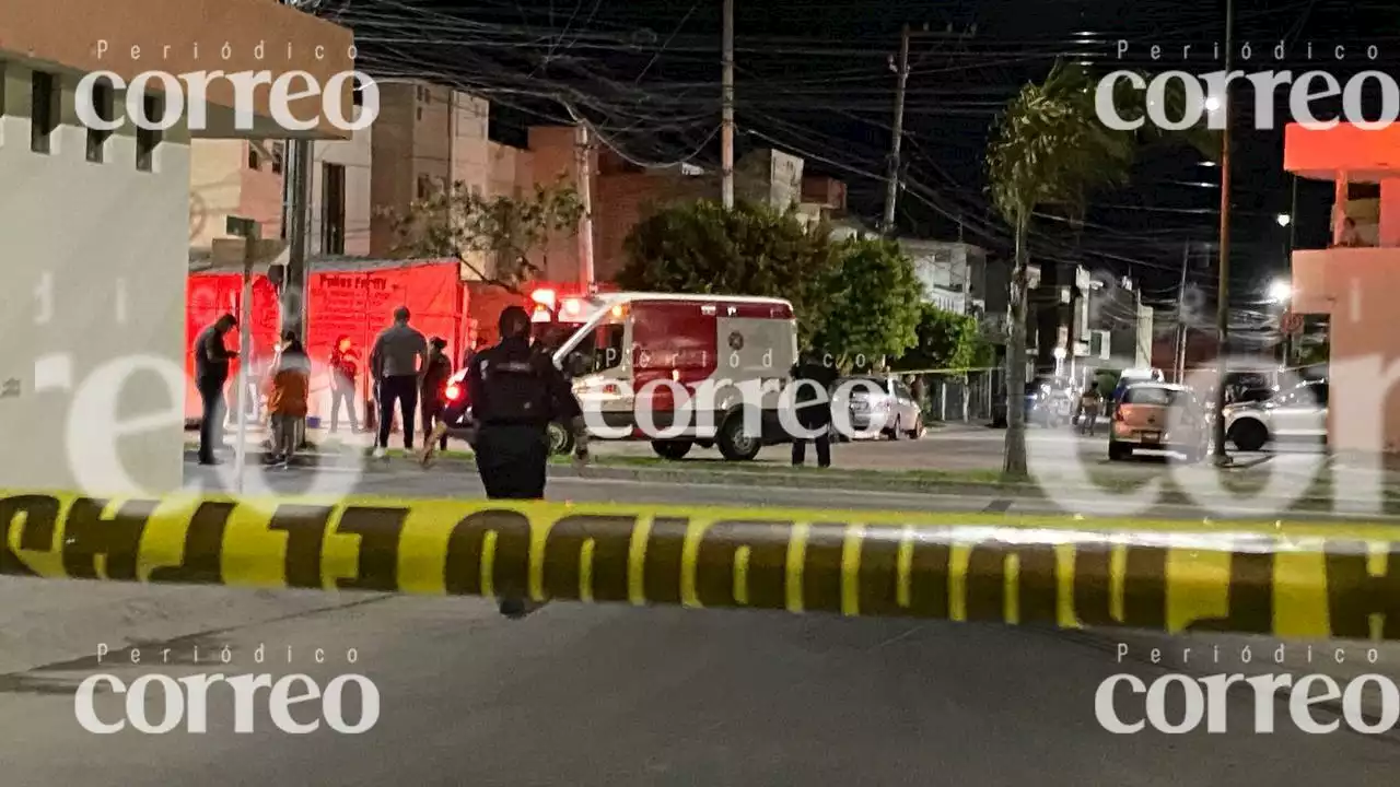 Asesinan a tiros a un hombre en negocio de hamburguesas en colonia Santo Domingo de León