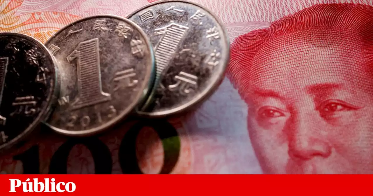 Com a economia a enfraquecer, banco central da China protege a moeda