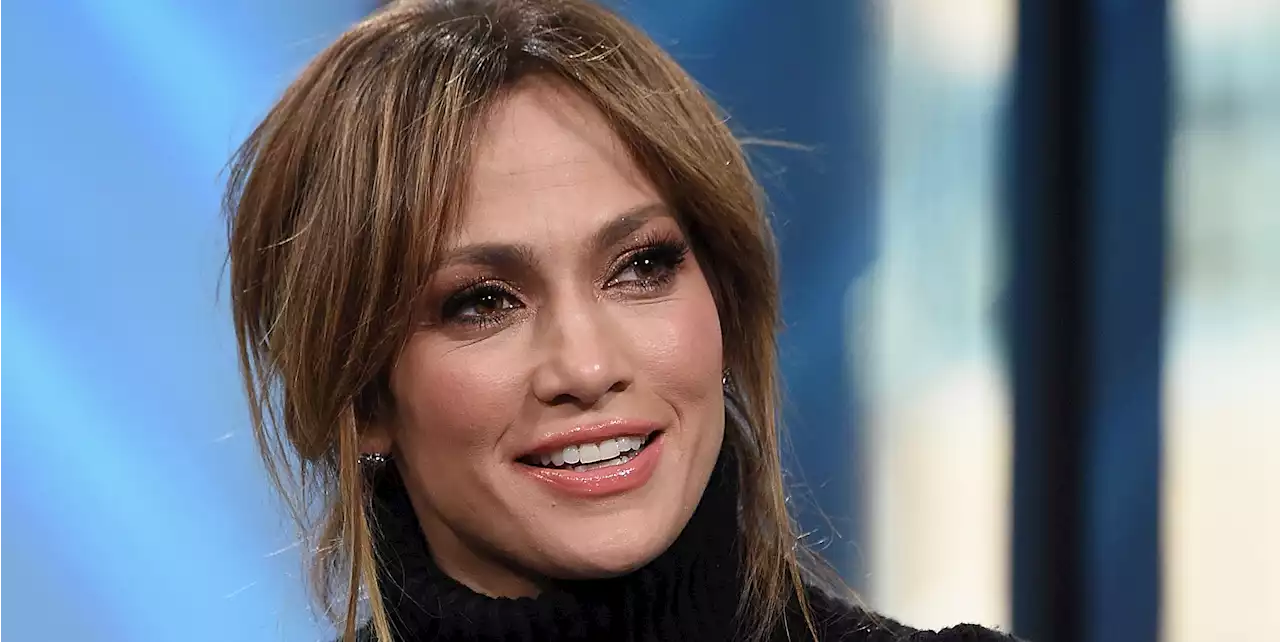 Jennifer Lopez goes makeup free in candid 'no filter' video