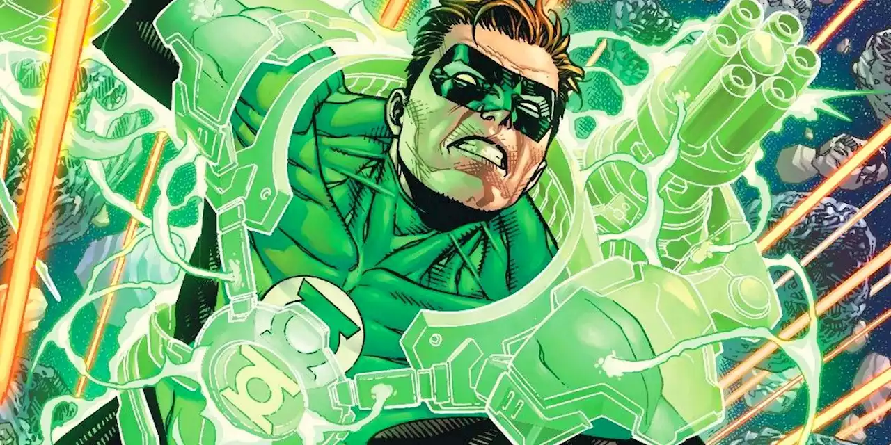 Green Lantern Cosplay Proves He'd Be the Scariest Justice Leaguer to Fight