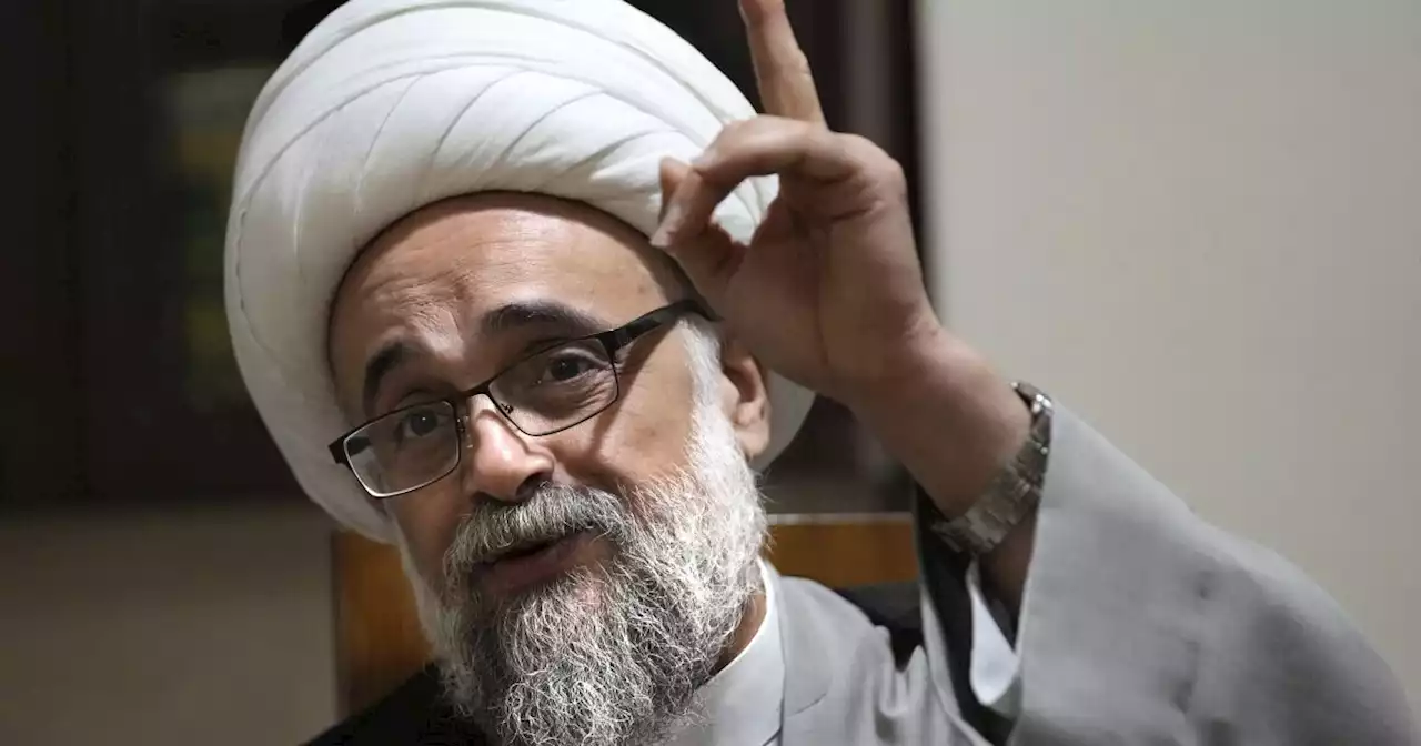 Unapologetic Shiite cleric blasts corruption in Iraq and Lebanon, and attempts to silence him