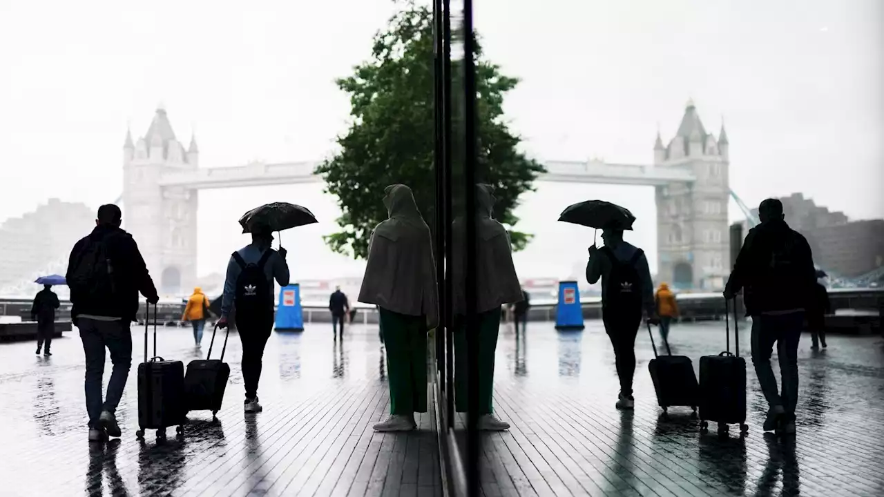 Bigger than expected drop in retail sales after July's wet weather