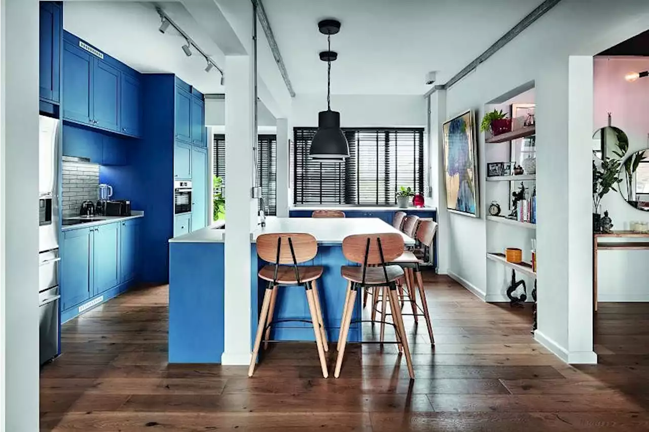 The Chic Home: Bachelor pad in Joo Chiat a rustic industrial loft