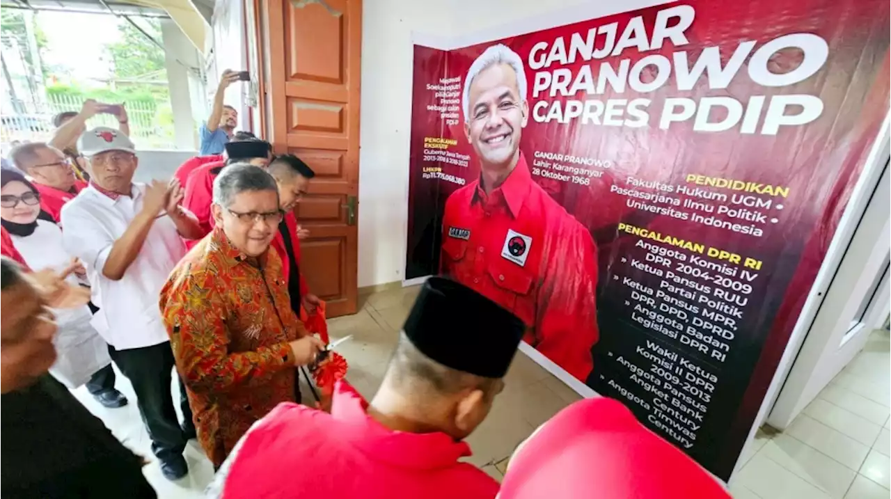 Resmikan Posko Pemenangan Ganjar di Pekanbaru, Hasto PDIP Bawakan Salam dari Megawati