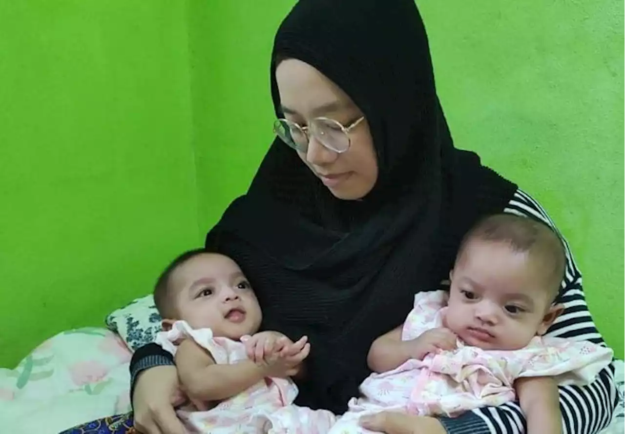 Ibu buntu wang beli vaksin anak kembar belum cukup