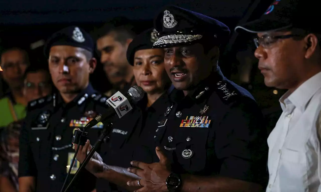 Nahas pesawat: Kotak hitam ditemukan- Polis