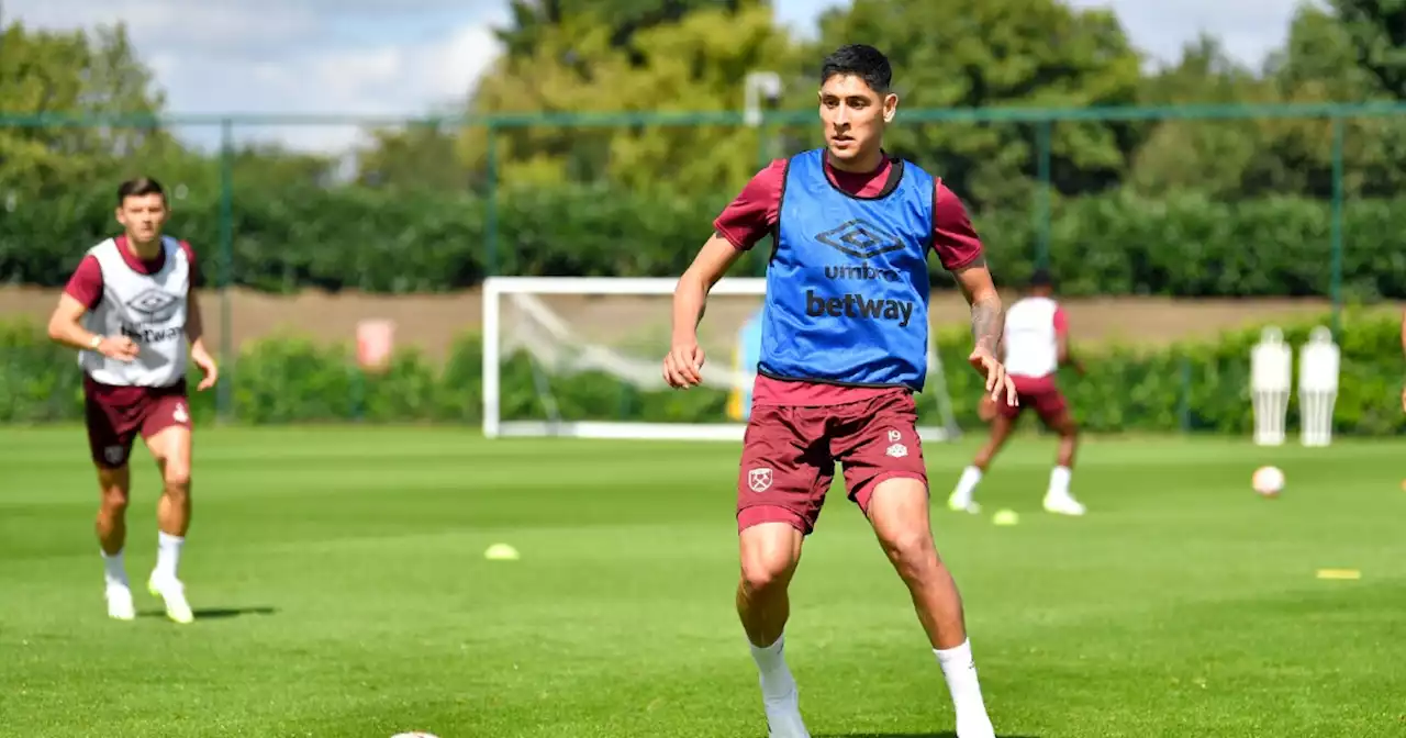 Edson Álvarez, disponible para debutar con el West Ham ante Chelsea