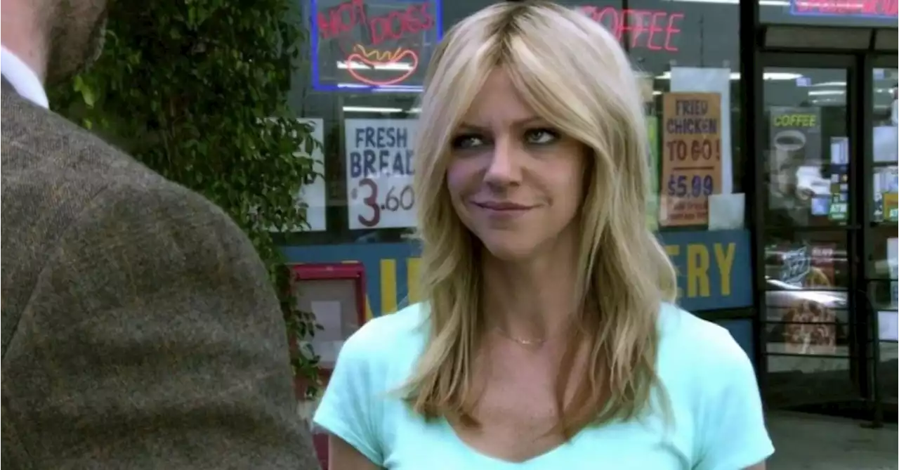 Always Sunny: Sweet Dee's Sweet 16 - Happy B'Day, Kaitlin Olson!