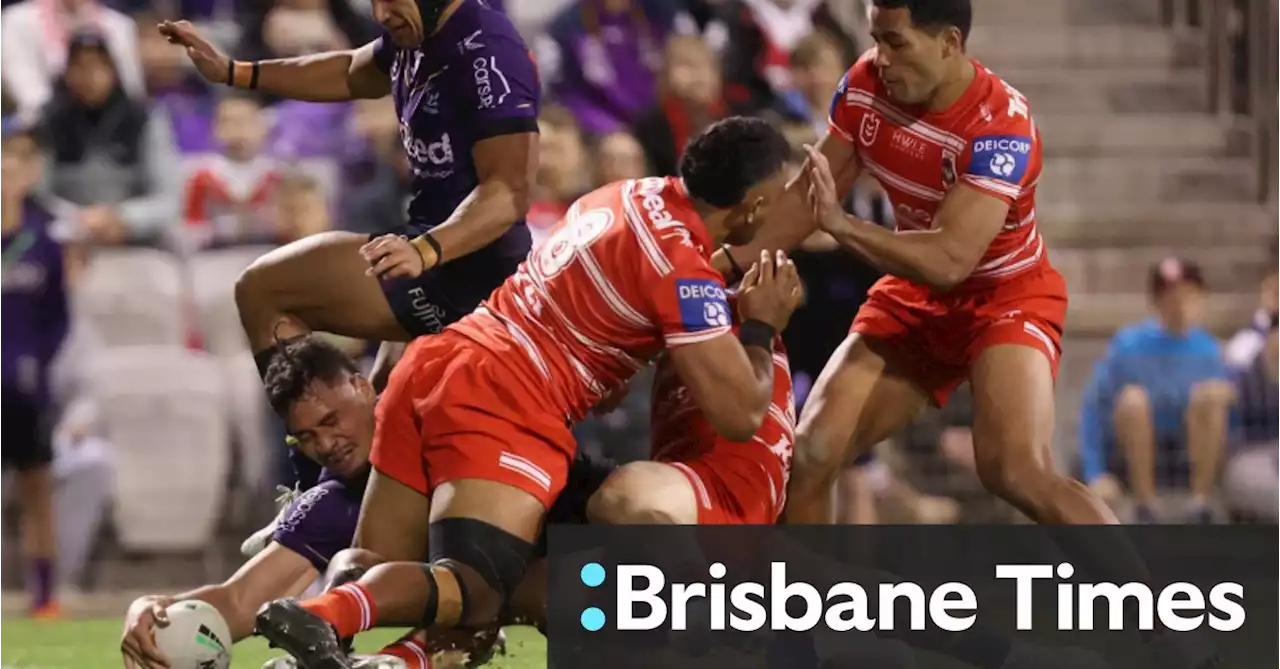 Storm stave off Dragons, move closer to top-four finish