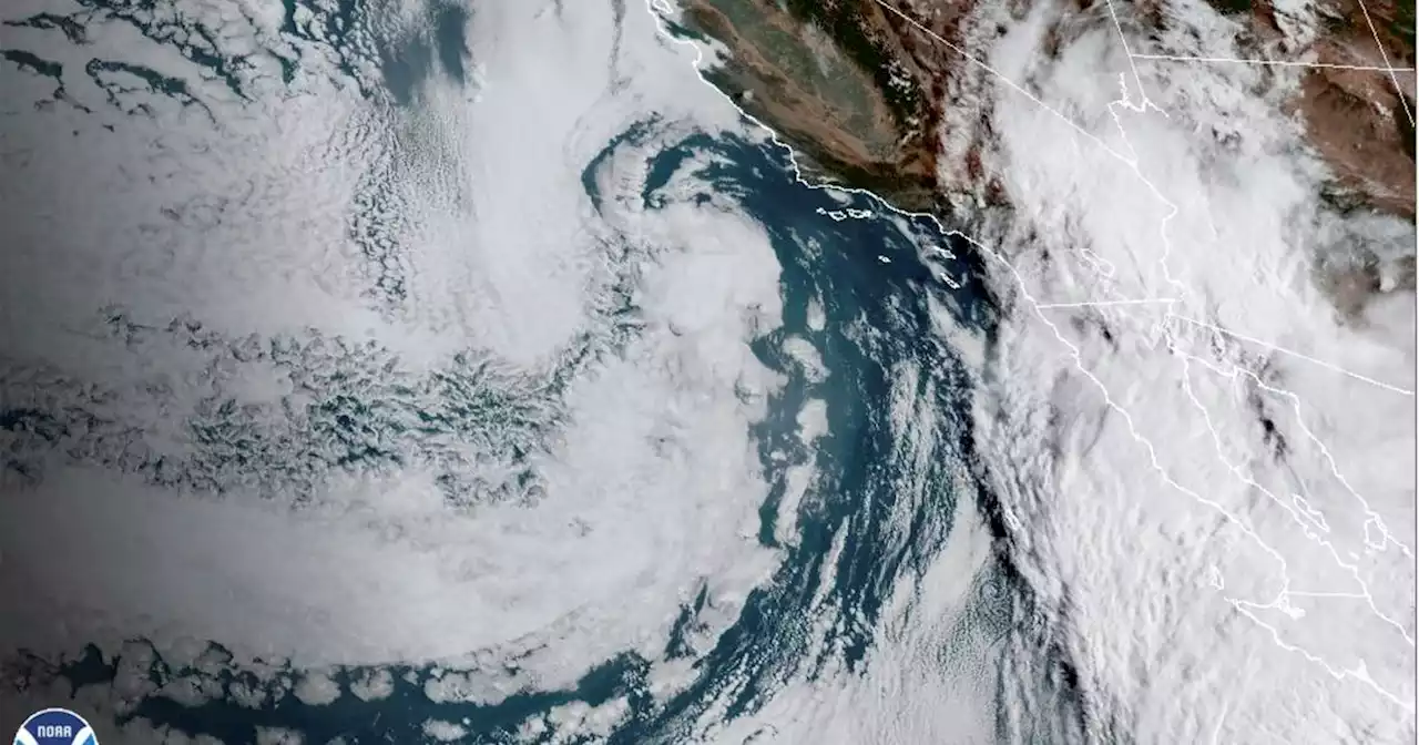 Hurricane Hilary threatens ‘catastrophic’ flooding on Pacific coast