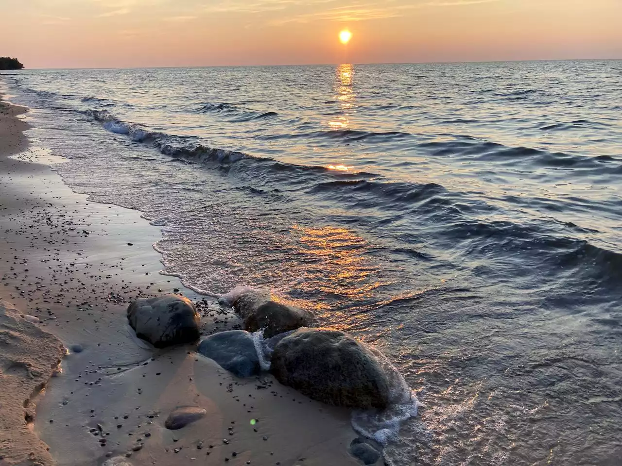 Gordon Lightfoot, Lake Superior & Storms of Life – Terry Pluto Faith & You