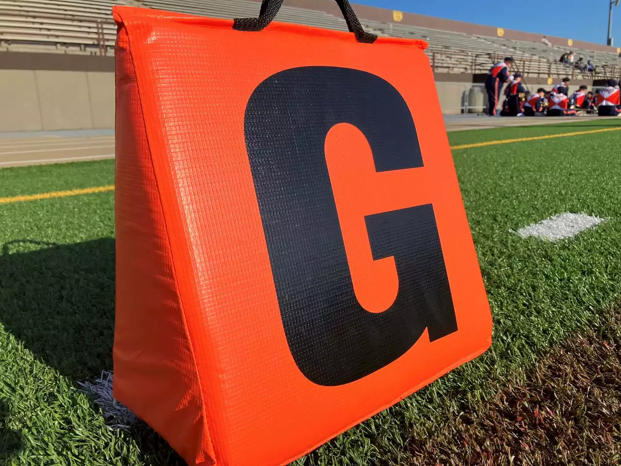 Padua’s Kevin Kubit earns first victory with stingy 21-9 win over Holy Name