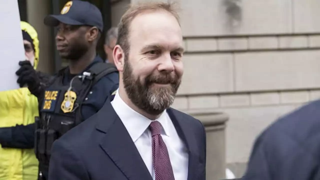 Prosecutors support probation for ex-Trump campaign official Rick Gates, who helped Mueller probe