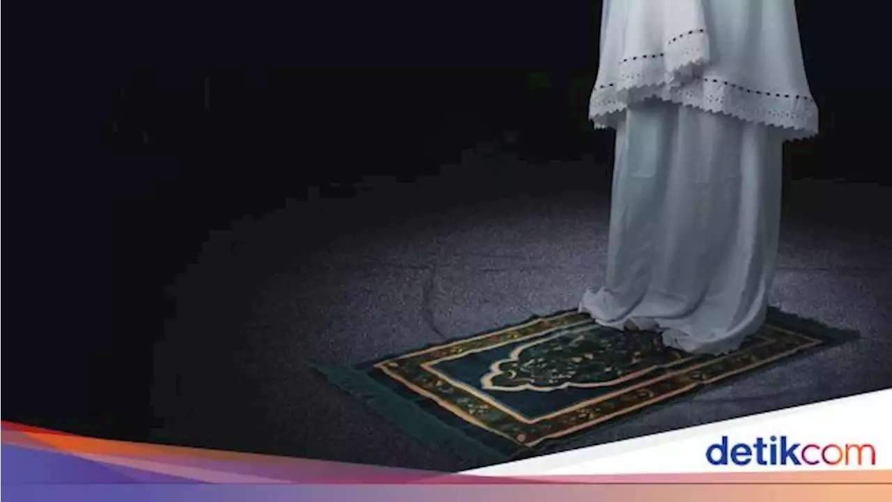 Niat Sholat Isya Sendiri dan Berjamaah 4 Rakaat