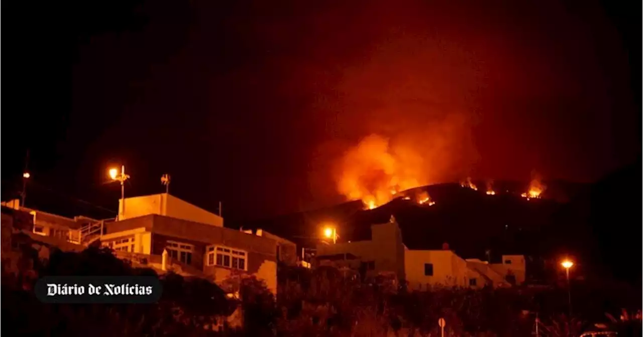 Incêndio em Tenerife obrigou à retirada de mais de 26 mil pessoas