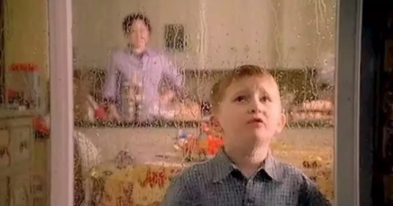 Unearthed video shows Corrie's Chesney star in iconic TV advert