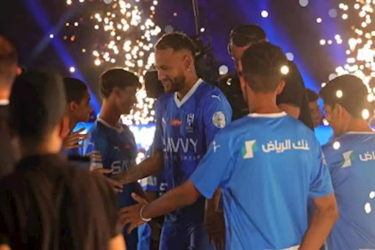 Neymar fue presentado en Al Hilal: espectacular bienvenida a Arabia