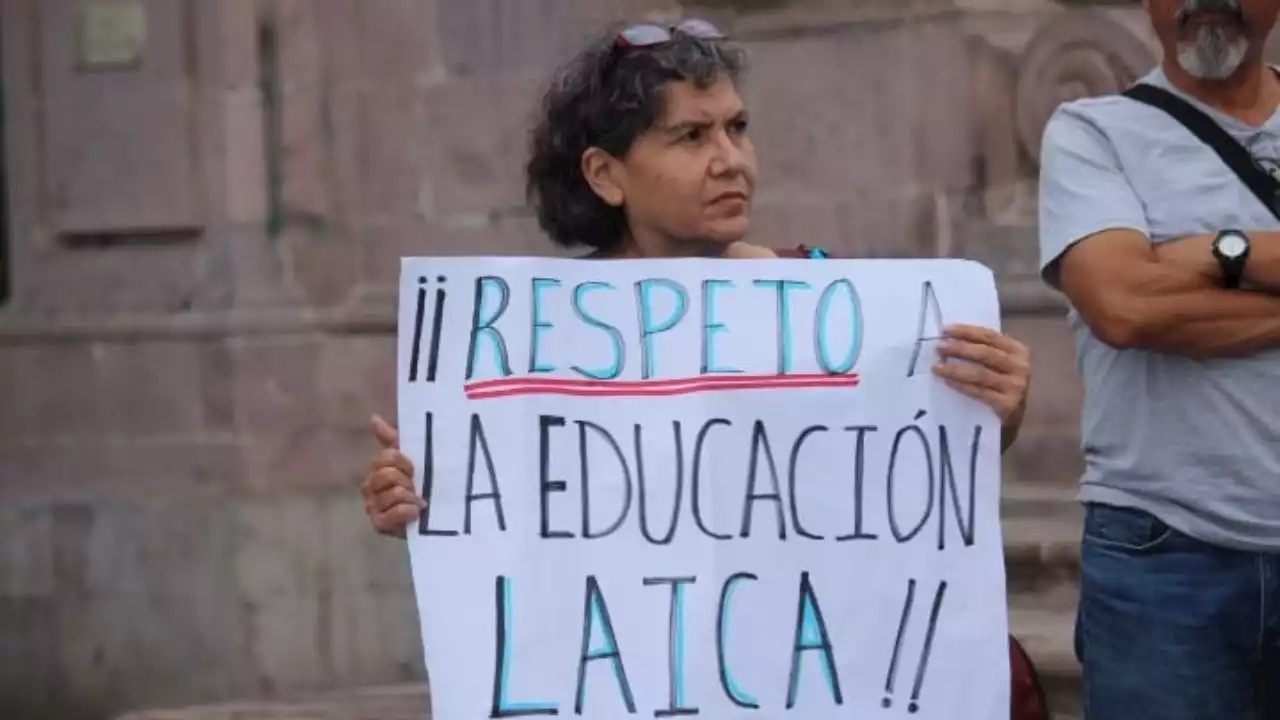 Se manifiestan a favor de los nuevos libros de texto en Aguascalientes