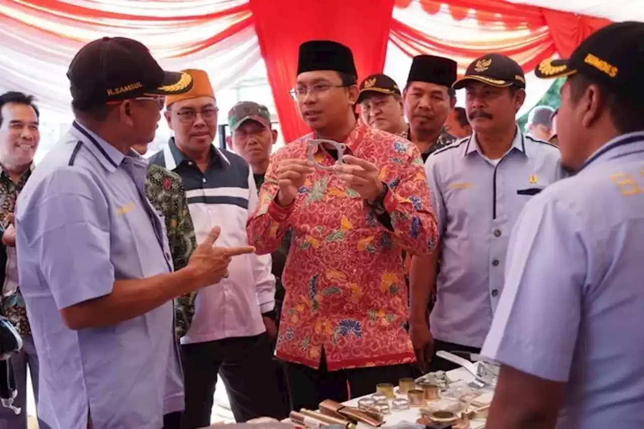 Buka Expo Kampung Logam, Gus Muhdlor Siapkan Program Bantuan Modal Bagi IKM Sidoarjo