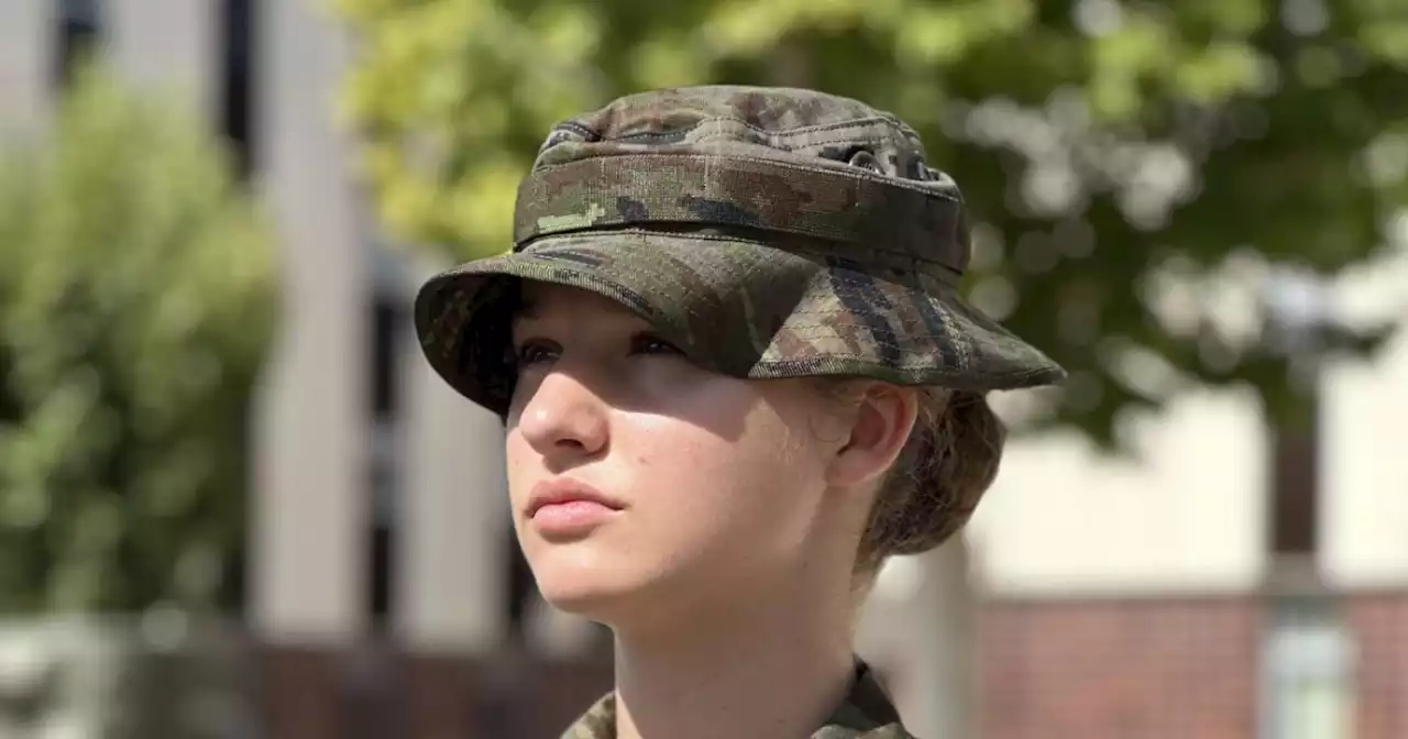 [Fotos] Princesa Leonor vestida de militar: sorprende en su primer día en la Academia Militar