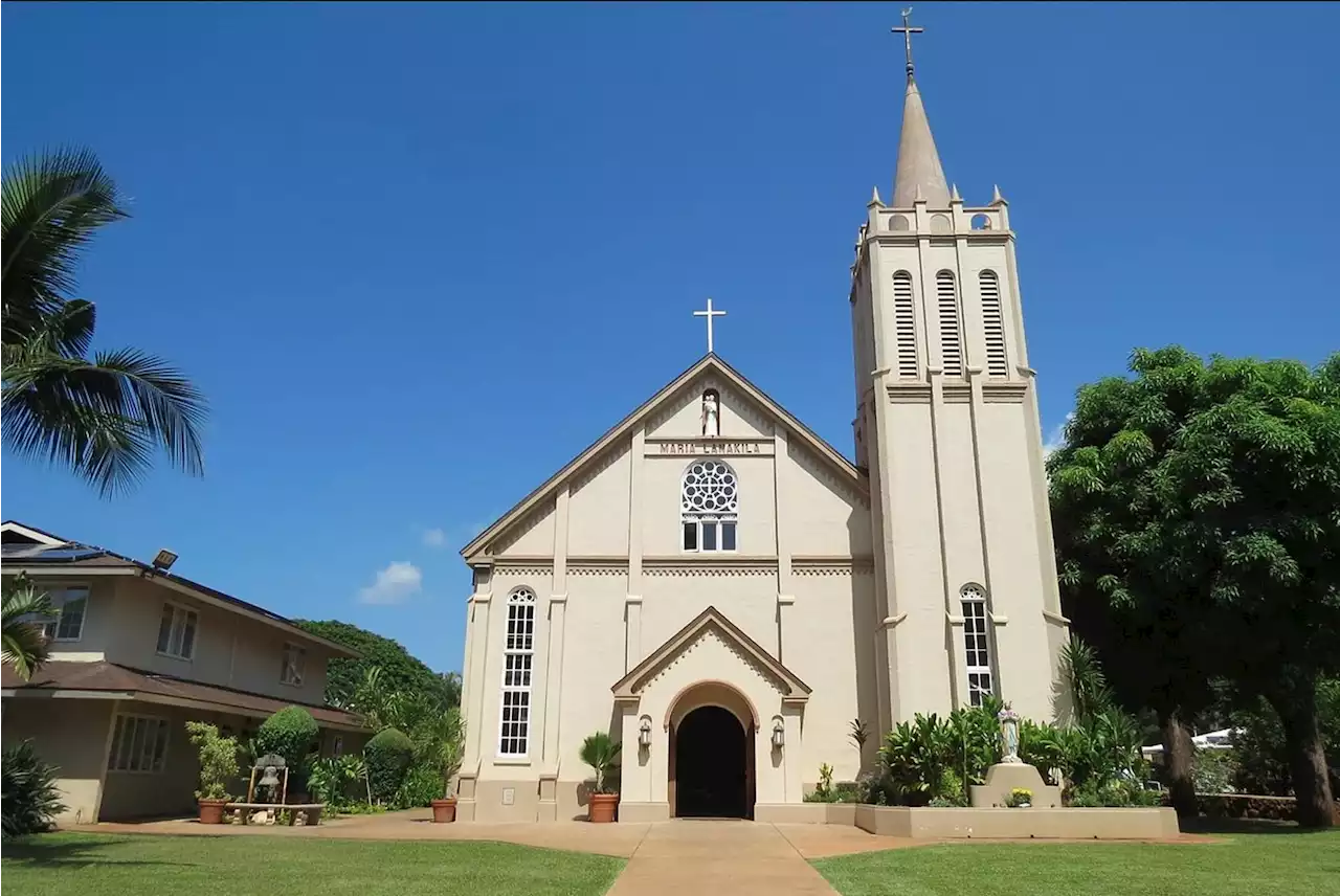 El misterio de Maui: una iglesia sobrevivió milagrosamente a los devastadores incendios de Hawaii