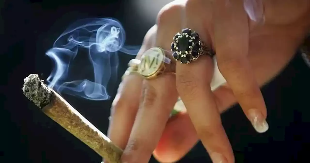 What to do if your neighbour is smoking cannabis according to the police