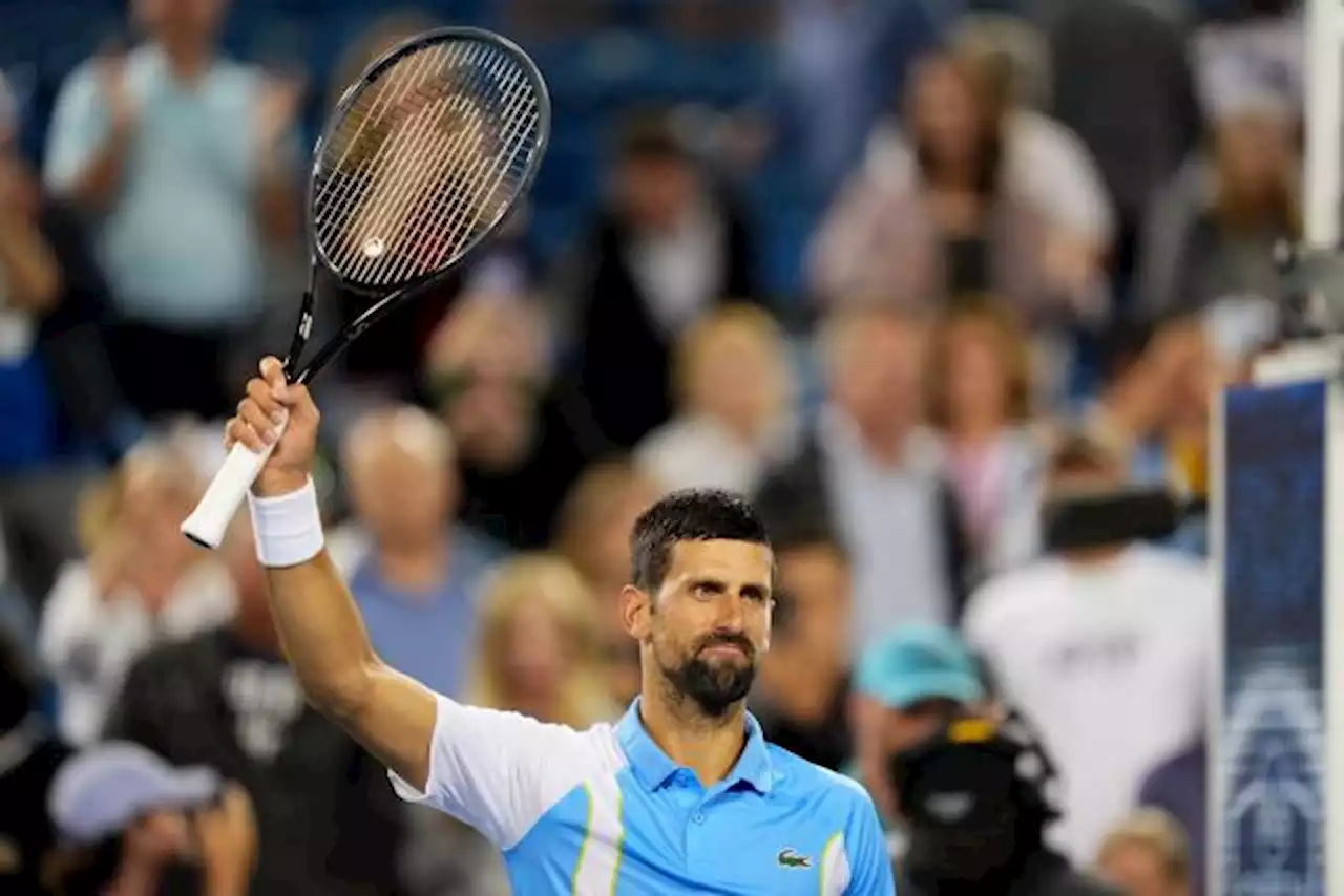 Novak Djokovic domine TAylor Fritz et se qualifie pour les demi-finales du Masters 1000 de Cincinnati