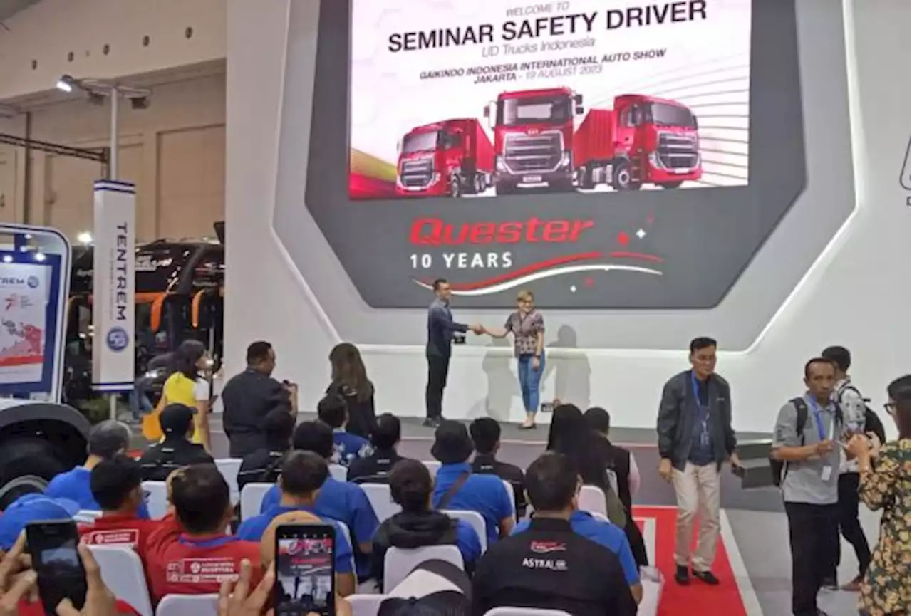 UD Trucks Indonesia Memperkenalkan Solusi Berkendara Aman dan Ramah Lingkungan