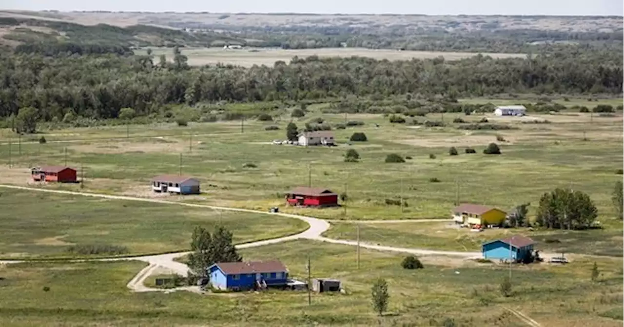 Federal underfunding Indigenous housing leads to years-long wait-lists, frustration