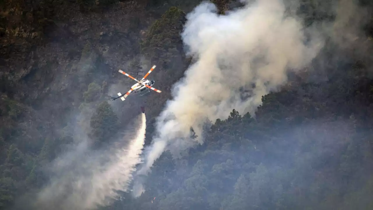 Espagne: incendie toujours en cours aux Canaries, 26 000 évacuations sur l'île de Tenerife