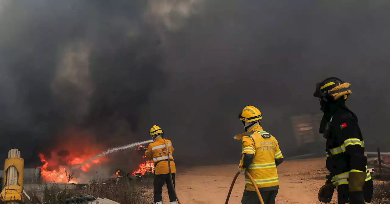 Fogo em Ourém extinto durante a noite