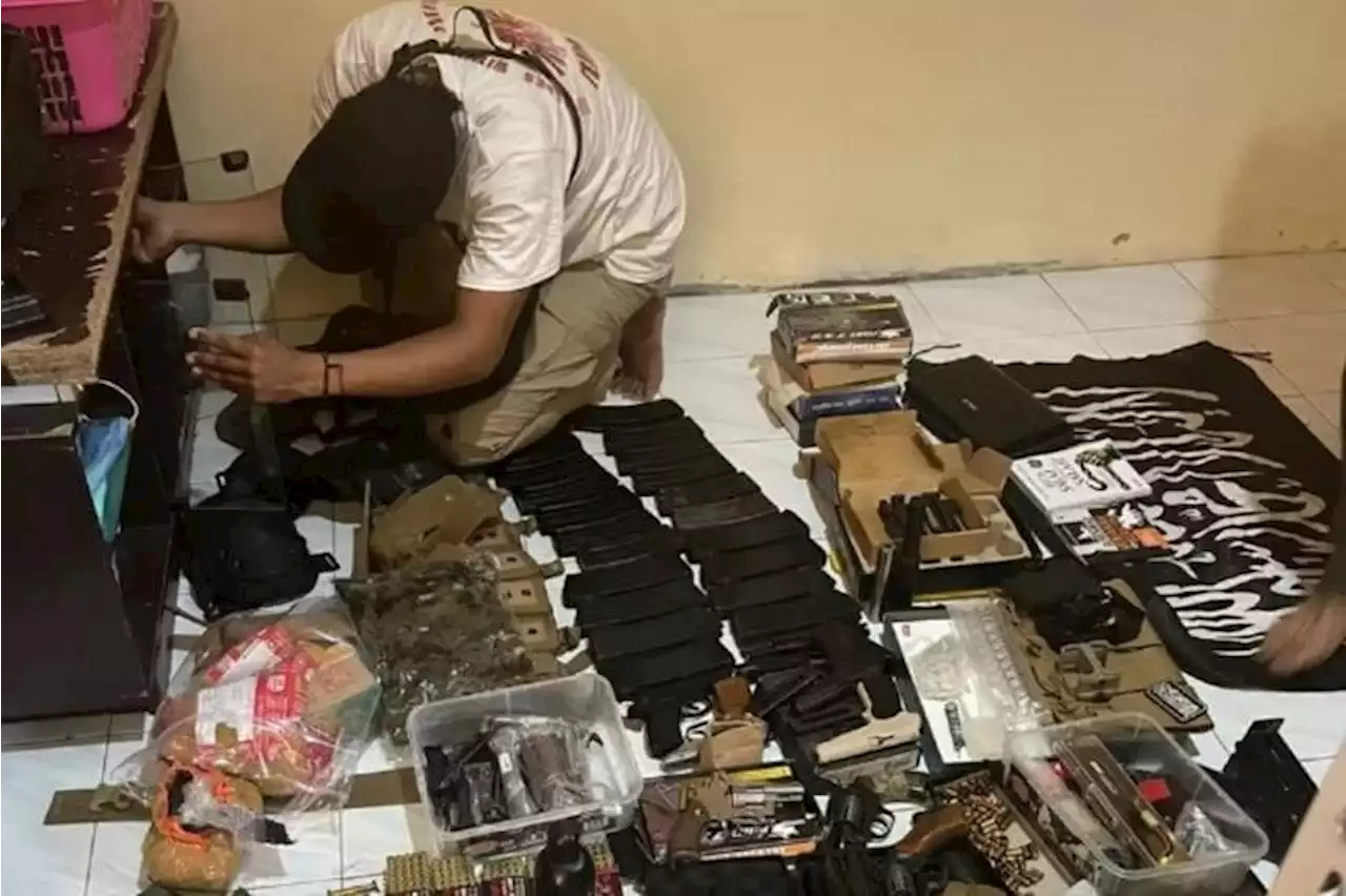 Indonesian police uncover illegal sales of firearms on popular e-commerce platforms