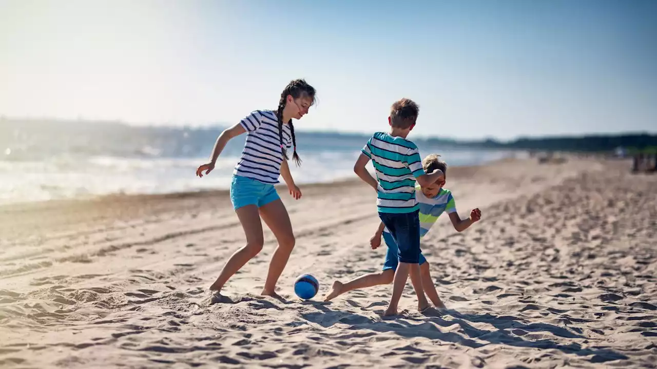 10 Strandspiele für einen Ausflug ans Meer