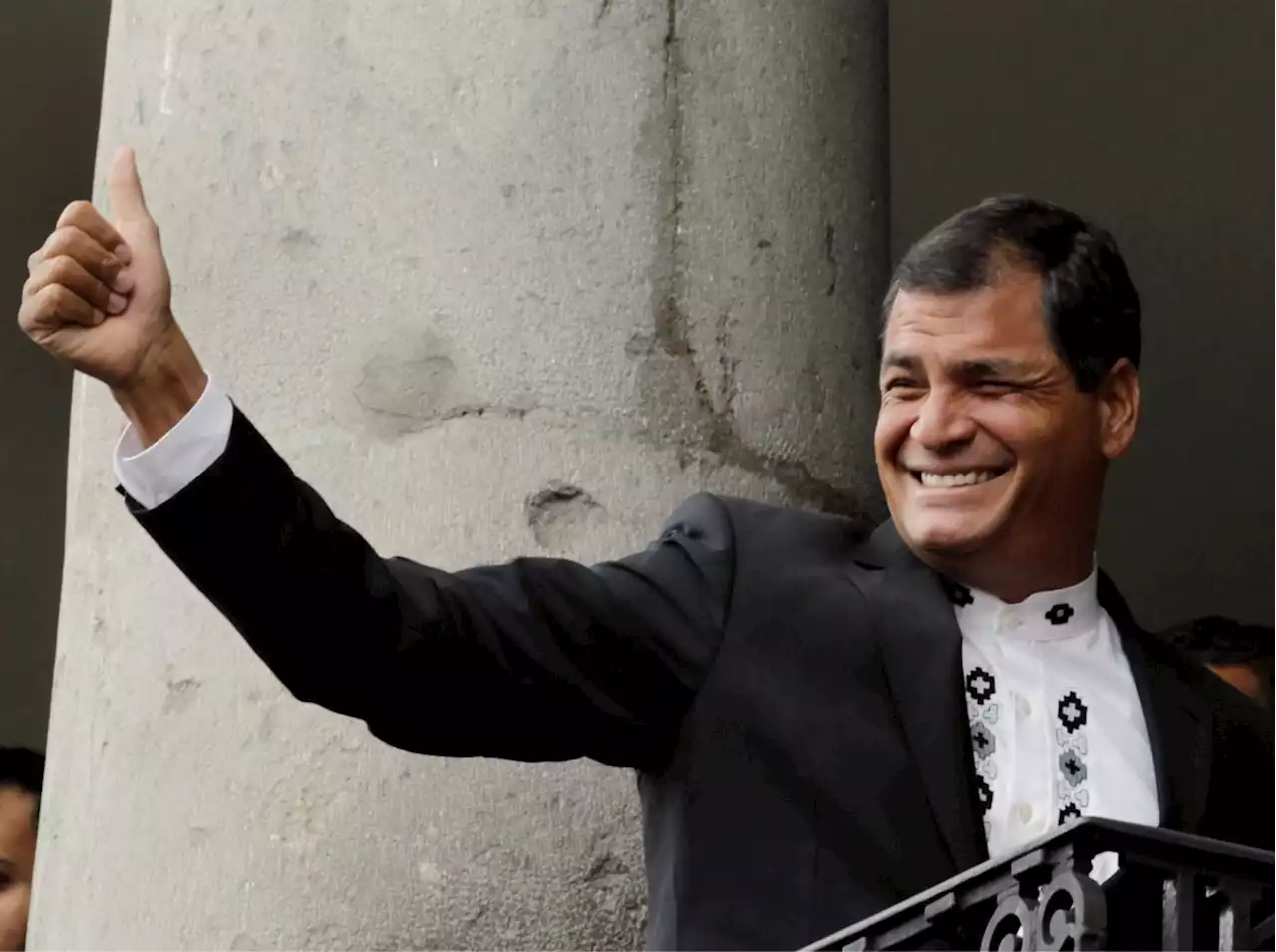 Assassinato de candidato foi um complô contra a esquerda no Equador, diz Rafael Correa