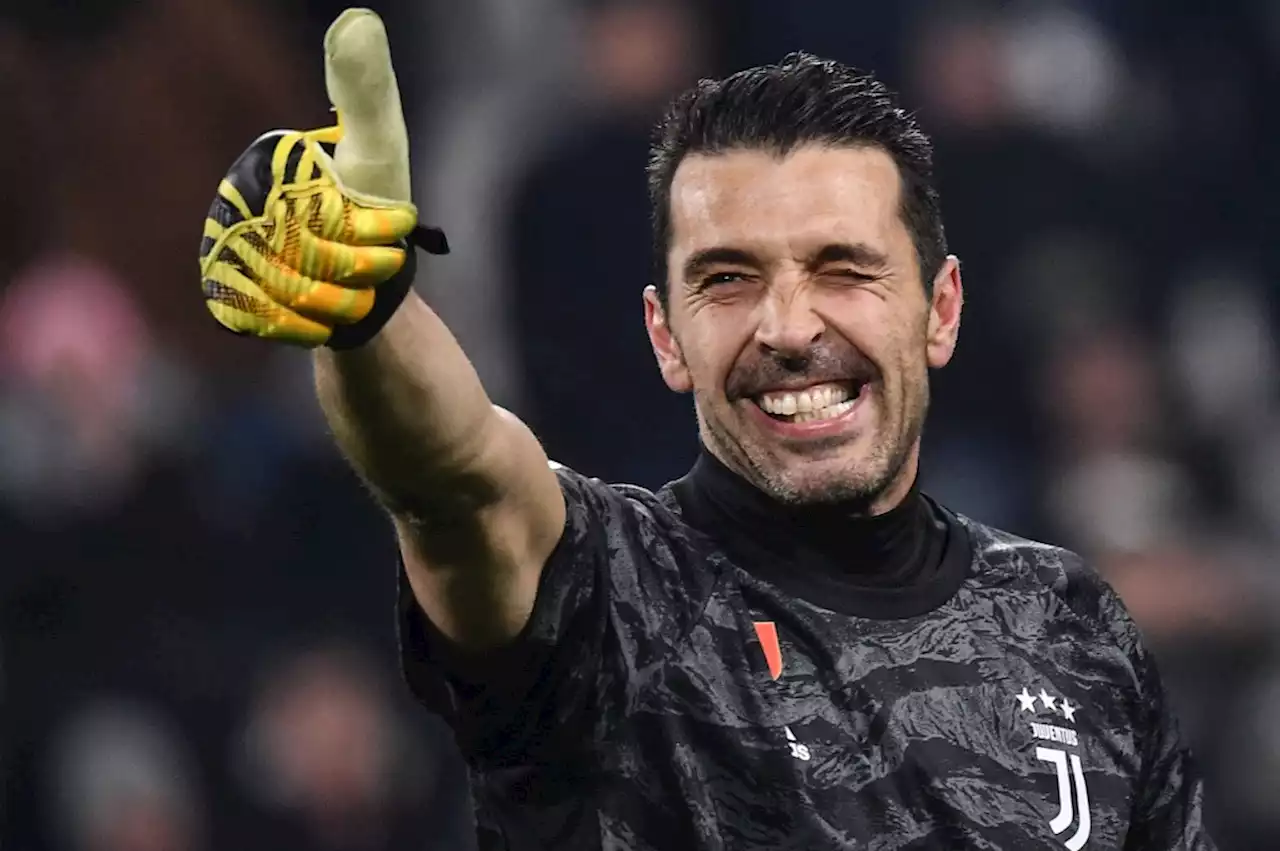 'Se va una leyenda del fútbol': Gianluigi Buffon anunció su retiro profesional