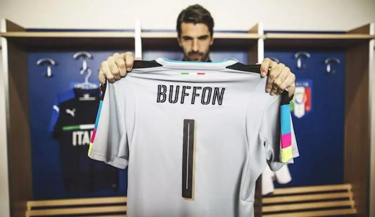 Il mito Buffon dice basta: tutti i numeri della carriera leggendaria del numero 1