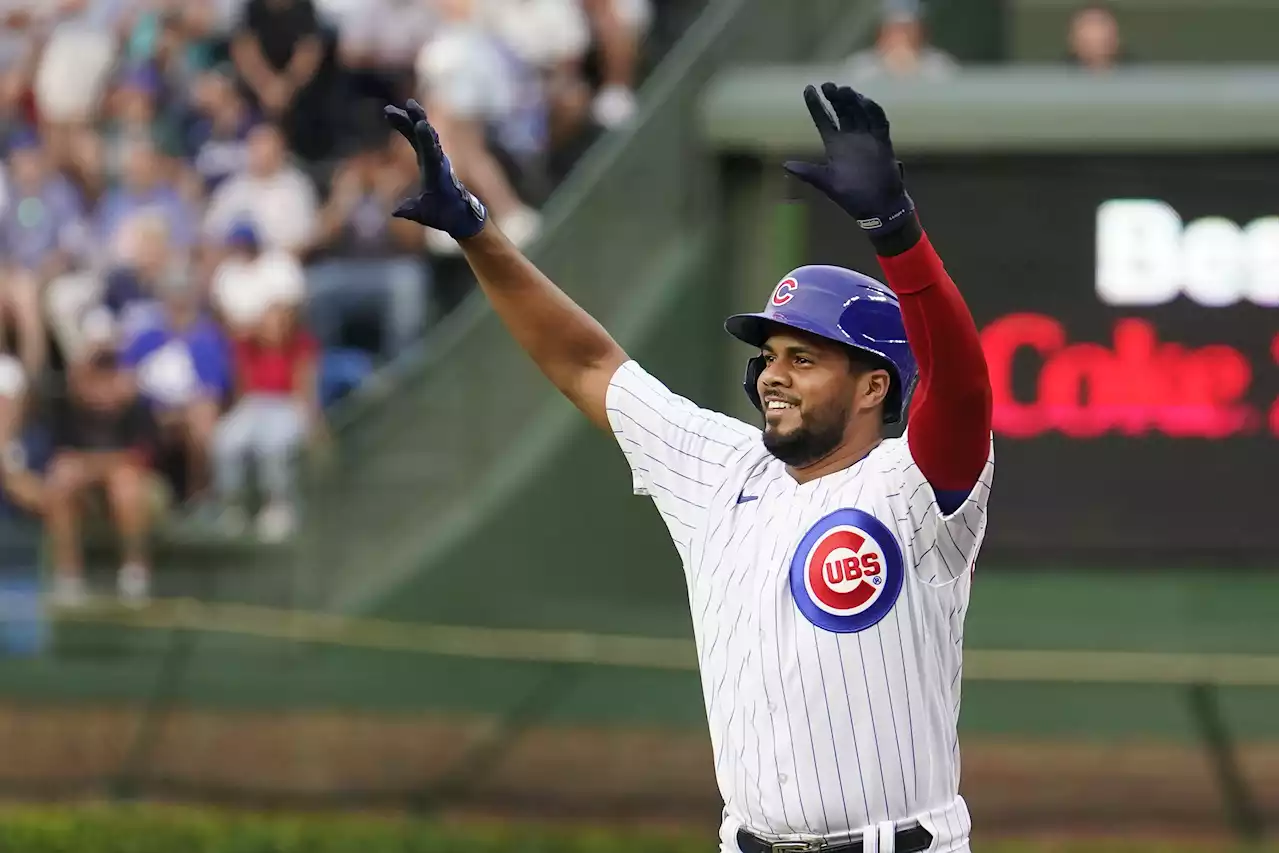 Cubs give Candelario welcome-back gift: a new position